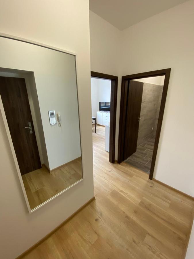 No. 34 Leilighet Hradec Králové Eksteriør bilde